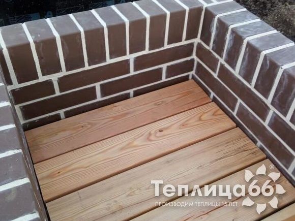 Краснодар. Теплица с мини-тамбуром.