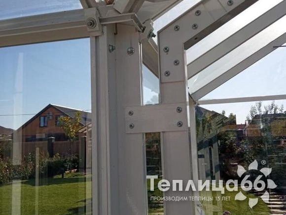 Краснодар. Теплица с мини-тамбуром.