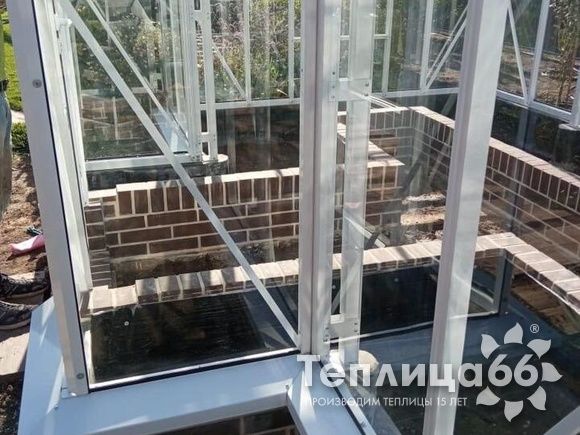 Краснодар. Теплица с мини-тамбуром.